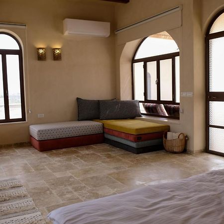 Incense And Spice Route Inn Zofar ภายนอก รูปภาพ