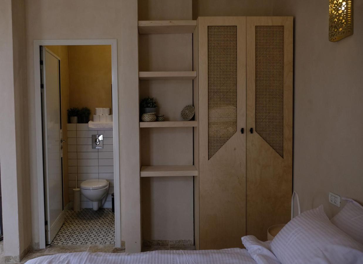 Incense And Spice Route Inn Zofar ภายนอก รูปภาพ